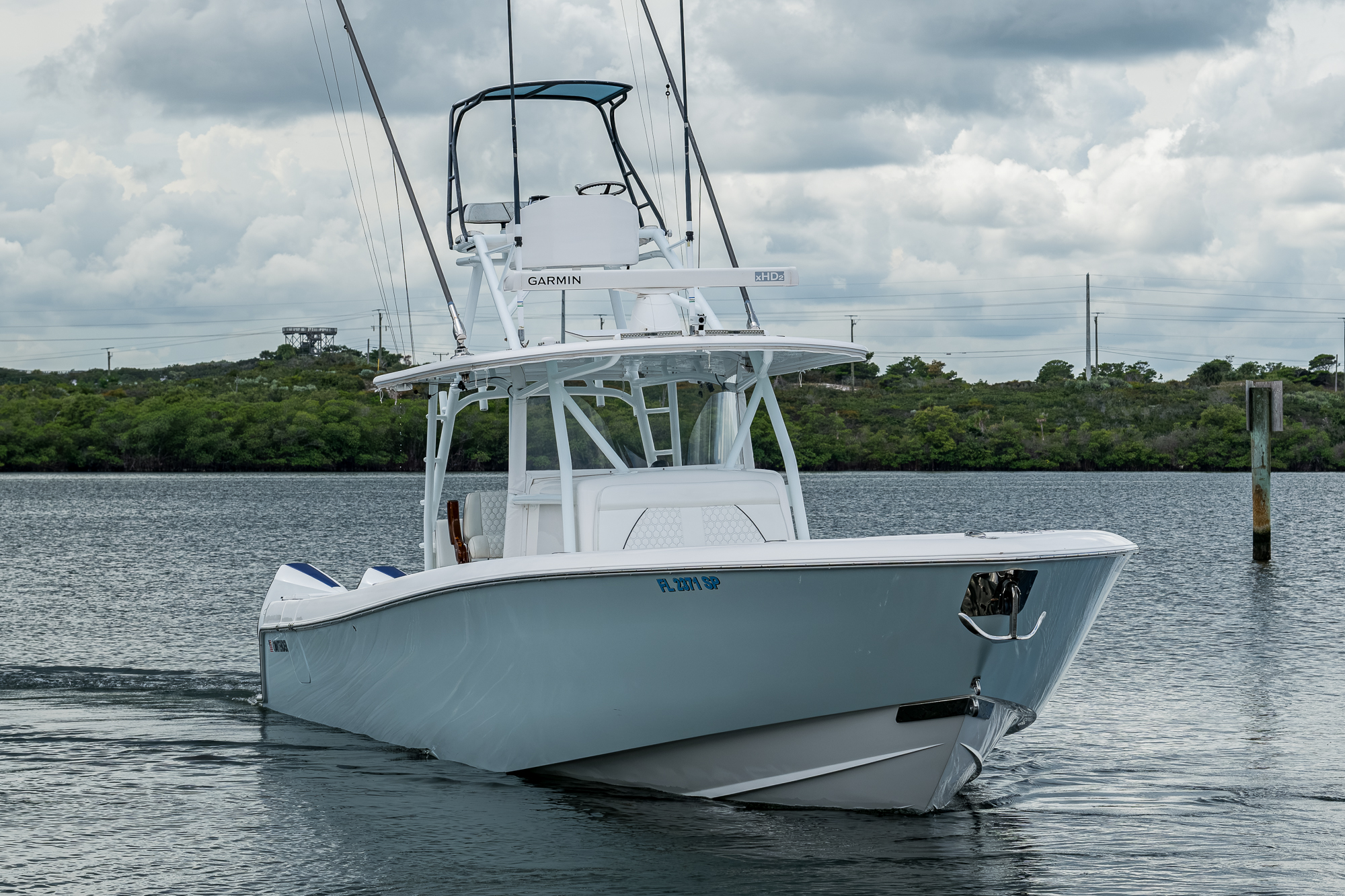 Used 2020 44 Contender ST