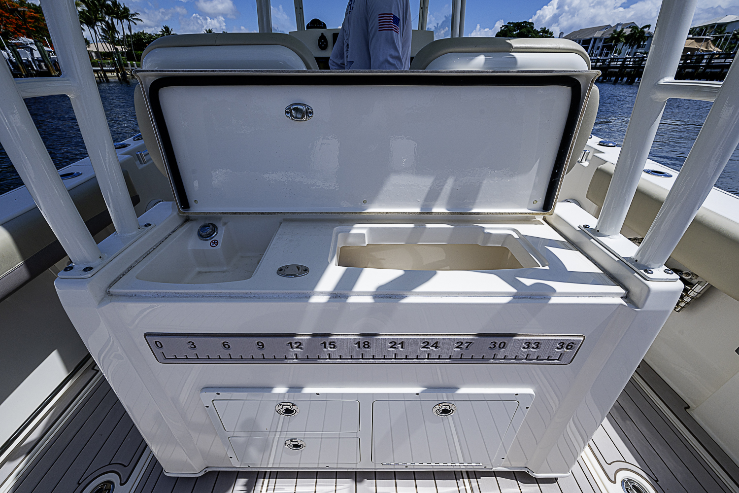 Used 2019 Cobia 320 Center Console