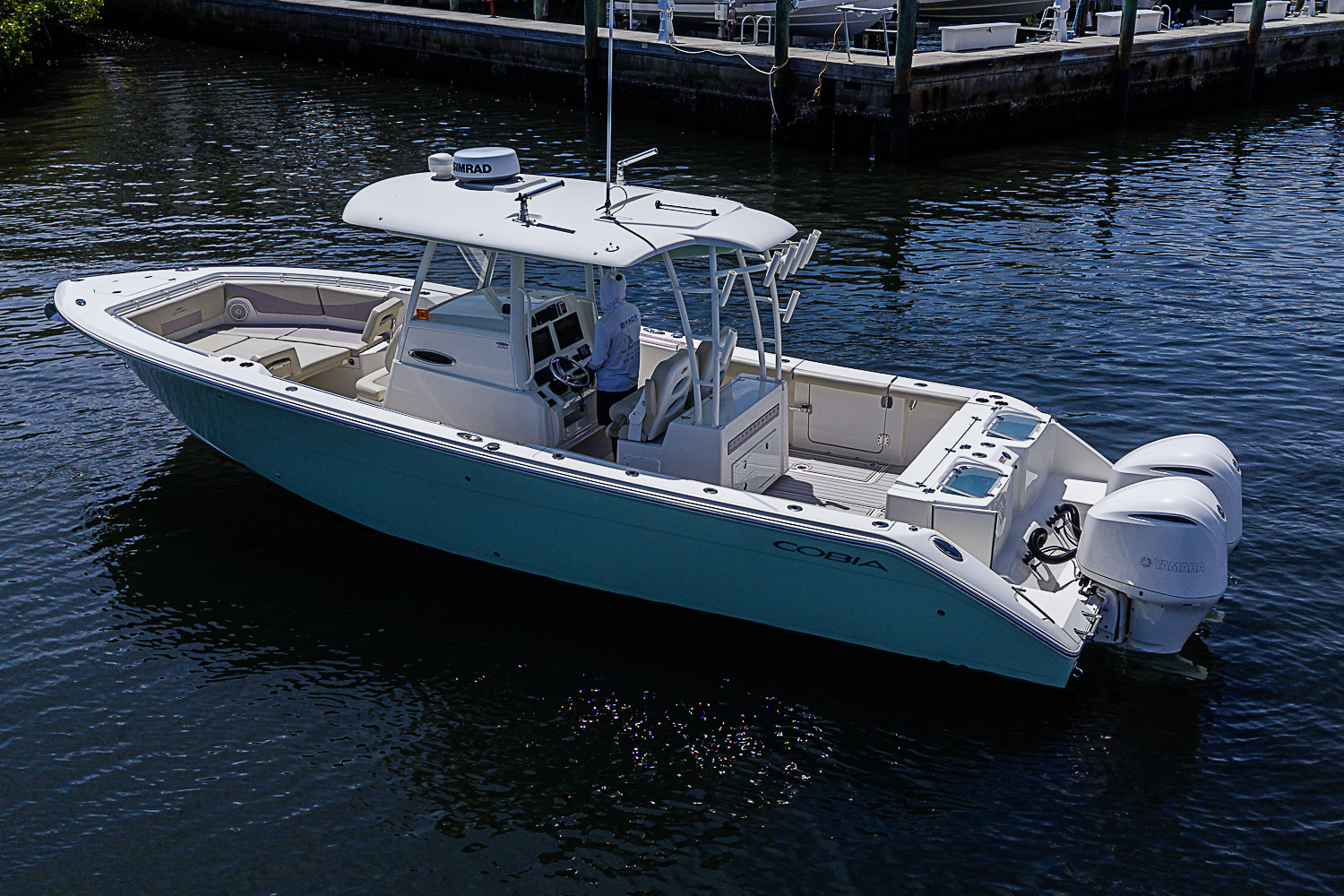 Used 2019 Cobia 320 Center Console