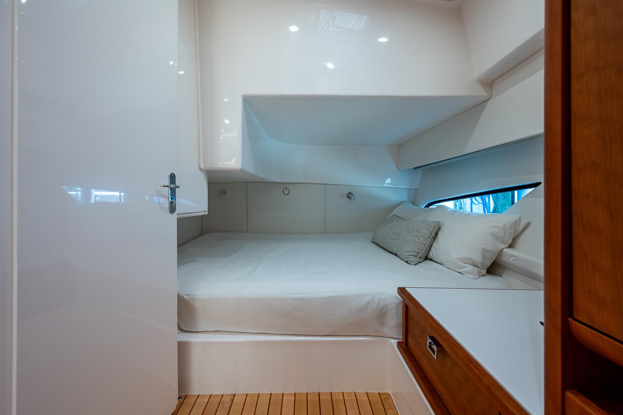 Used 2020 Intrepid 477 Evolution