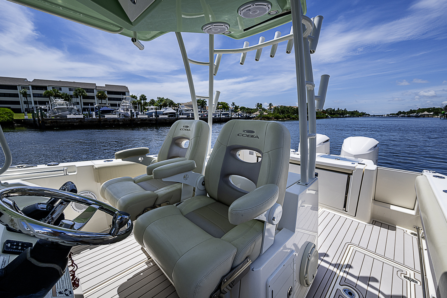 Used 2019 Cobia 320 Center Console
