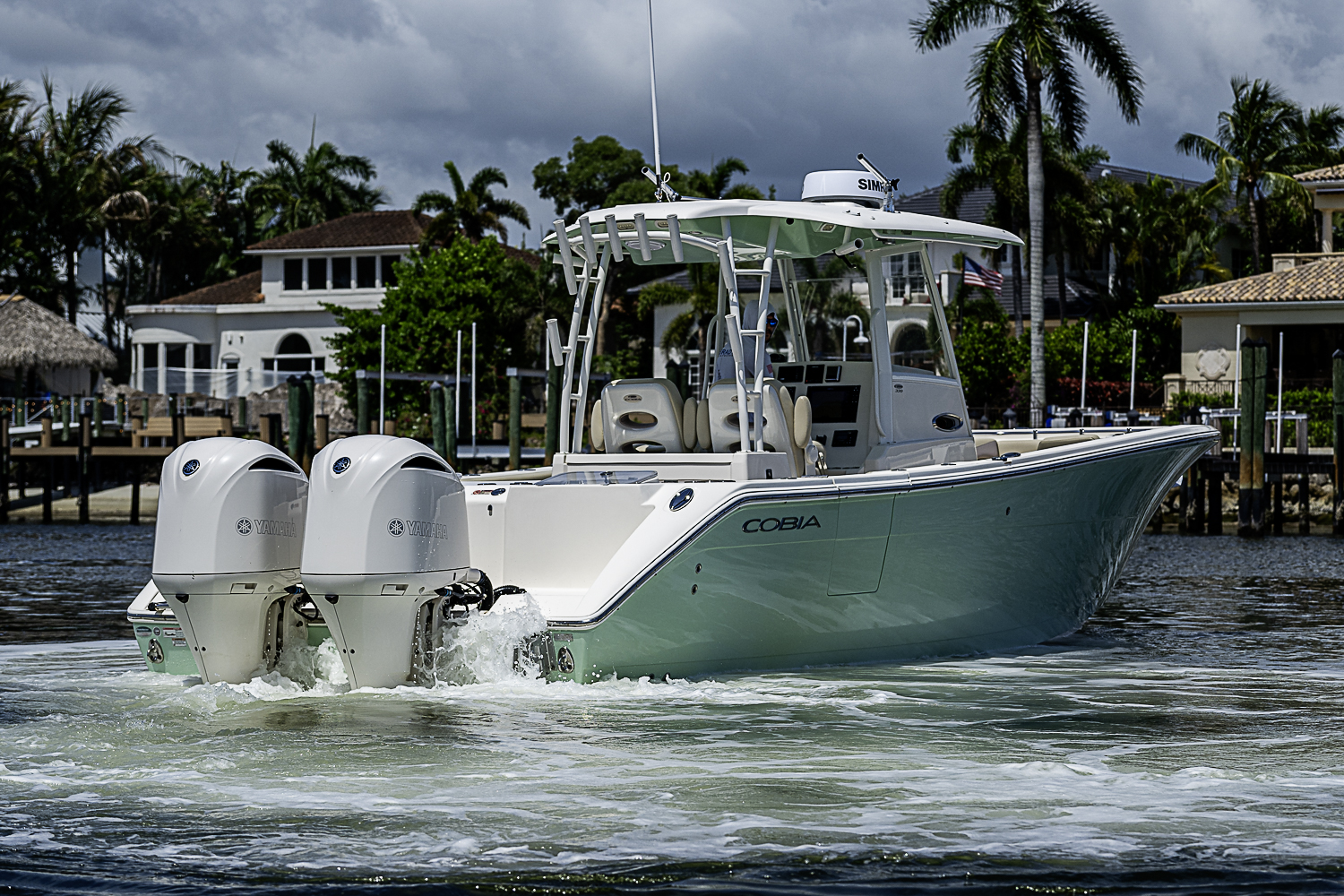 Used 2019 Cobia 320 Center Console