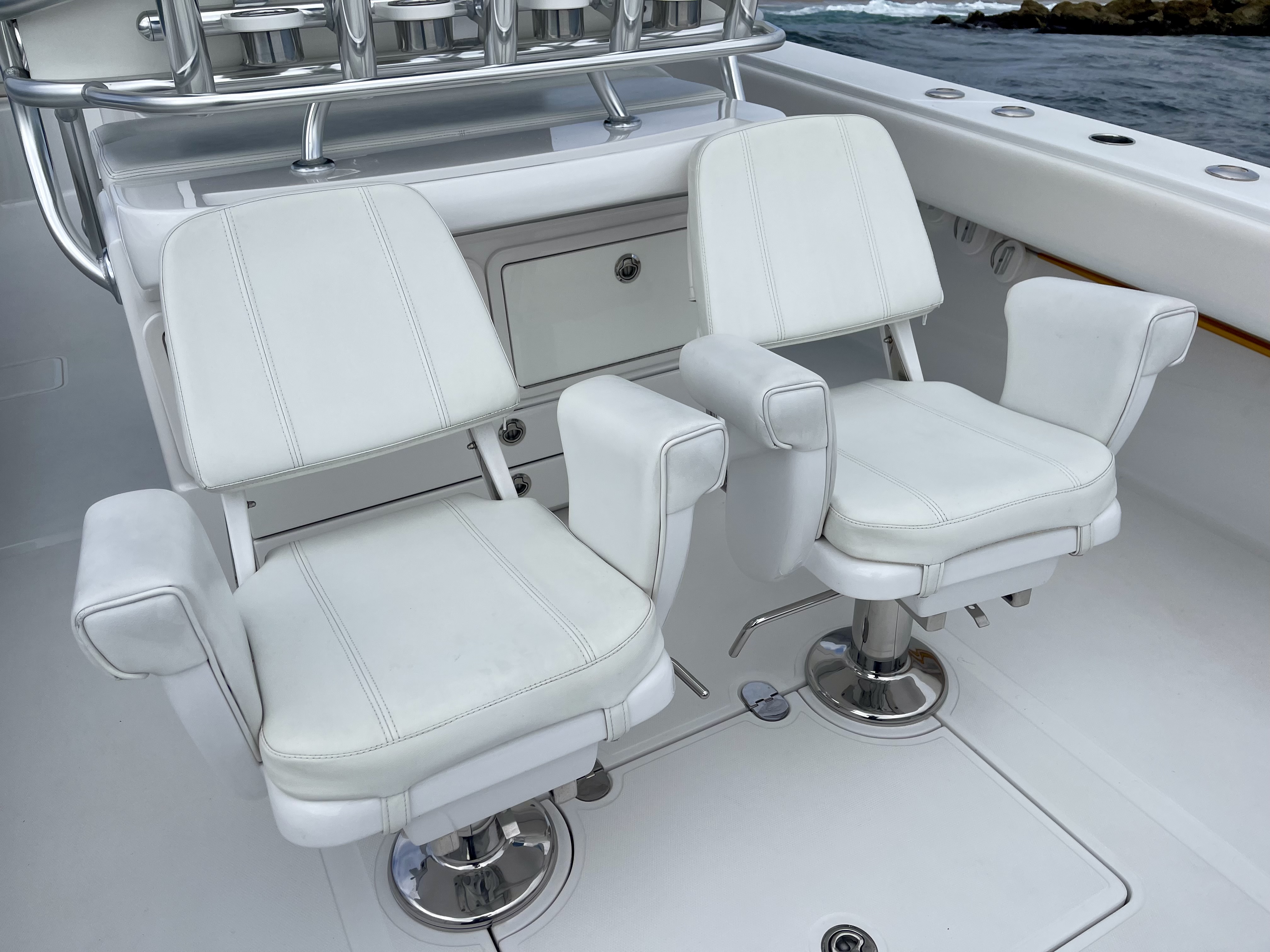 Used 2016 Bahama 41 Open