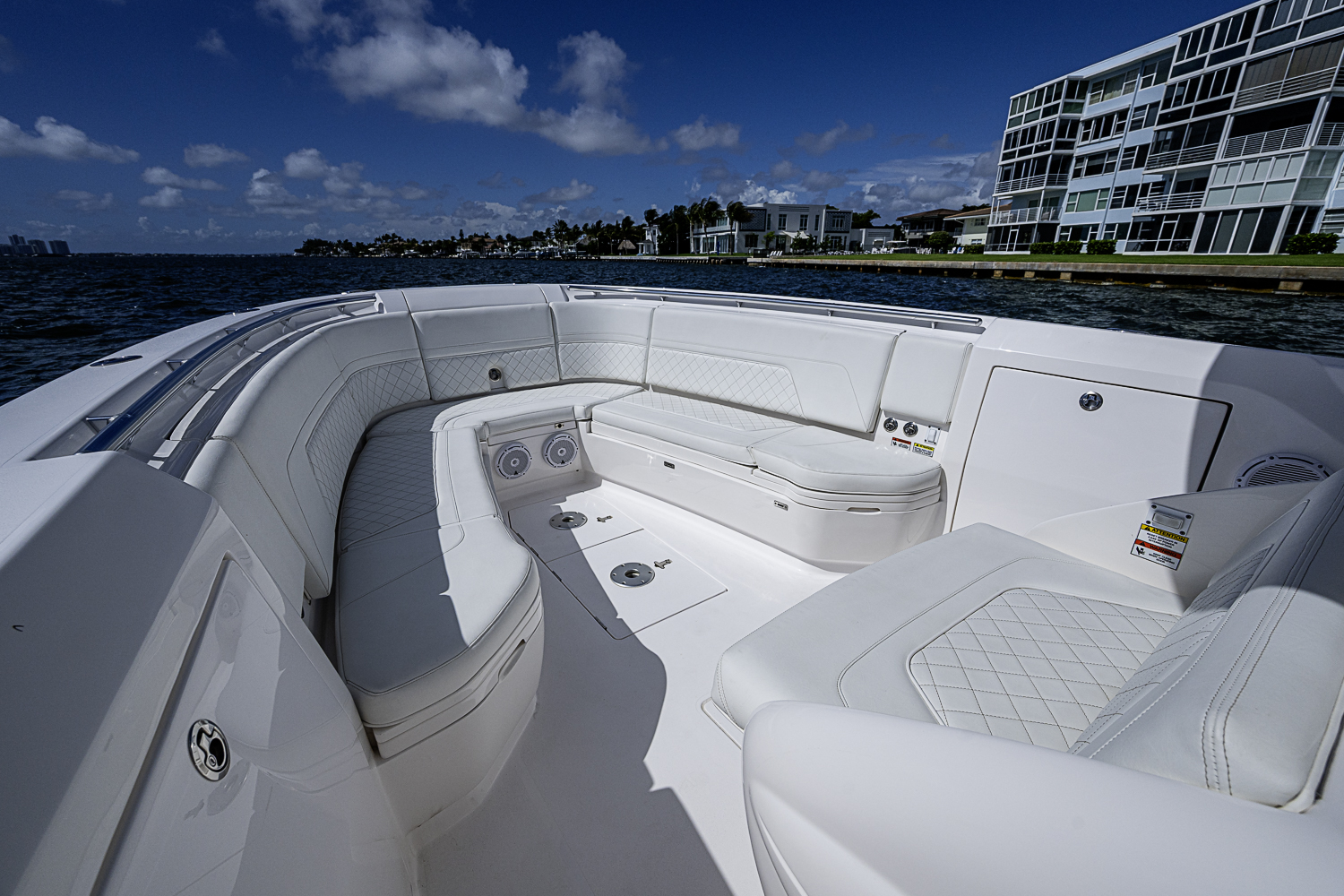 Used Intrepid 345 Nomad FE