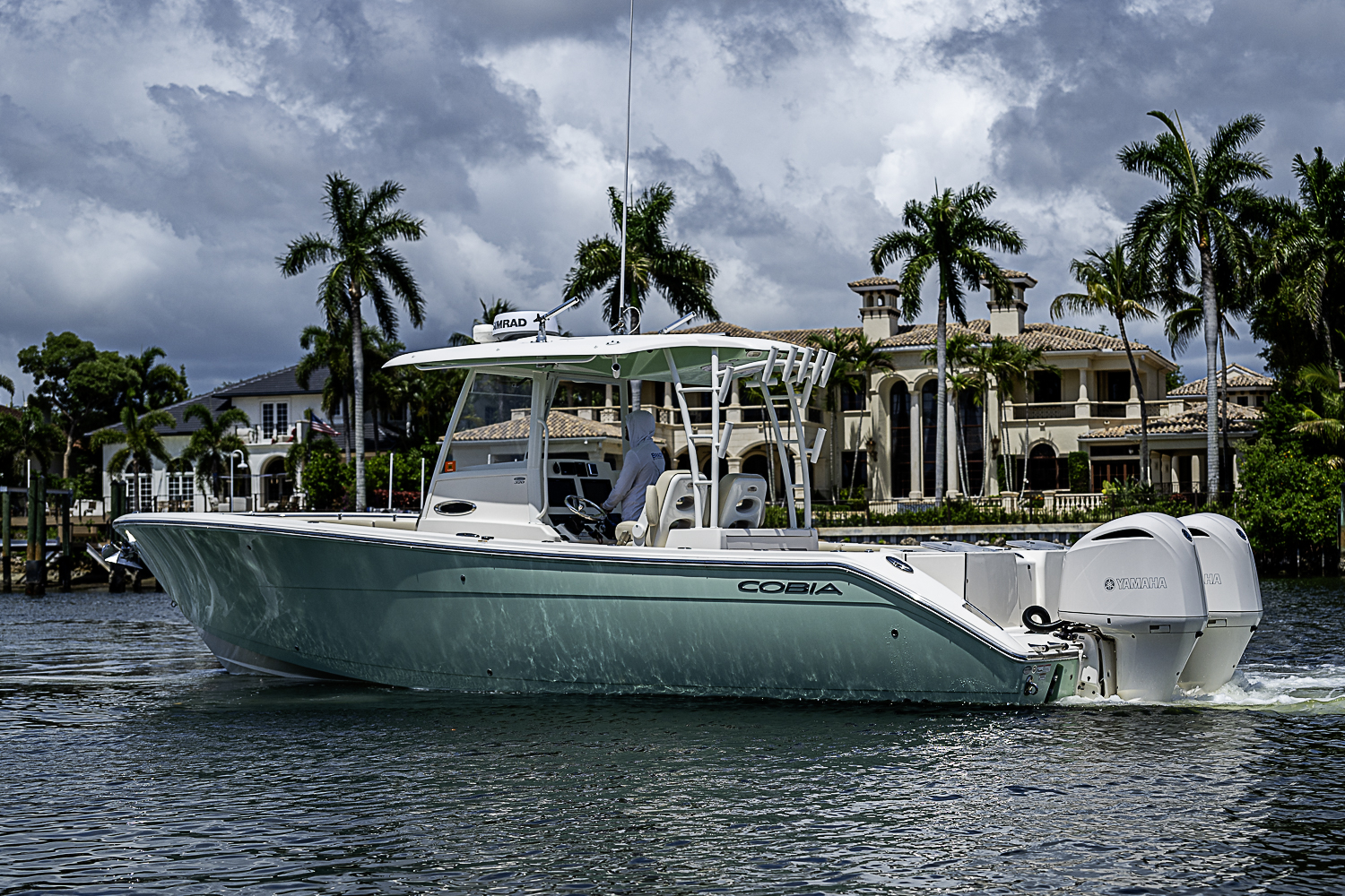 Used 2019 Cobia 320 Center Console