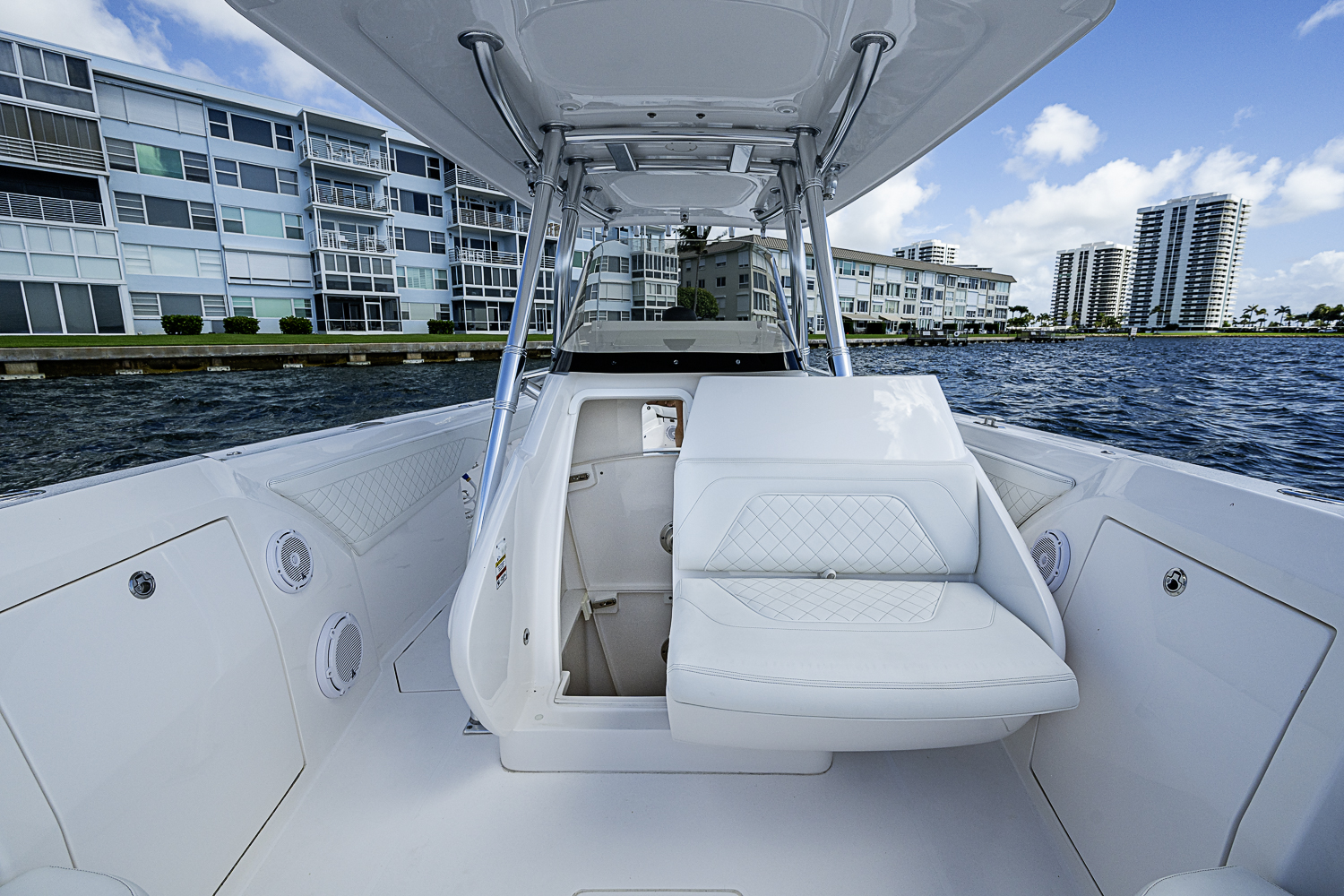 Used Intrepid 345 Nomad FE