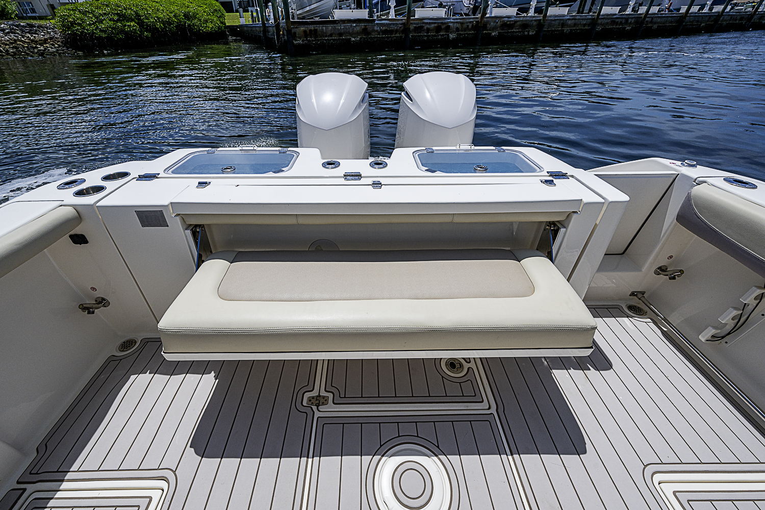 Used 2019 Cobia 320 Center Console