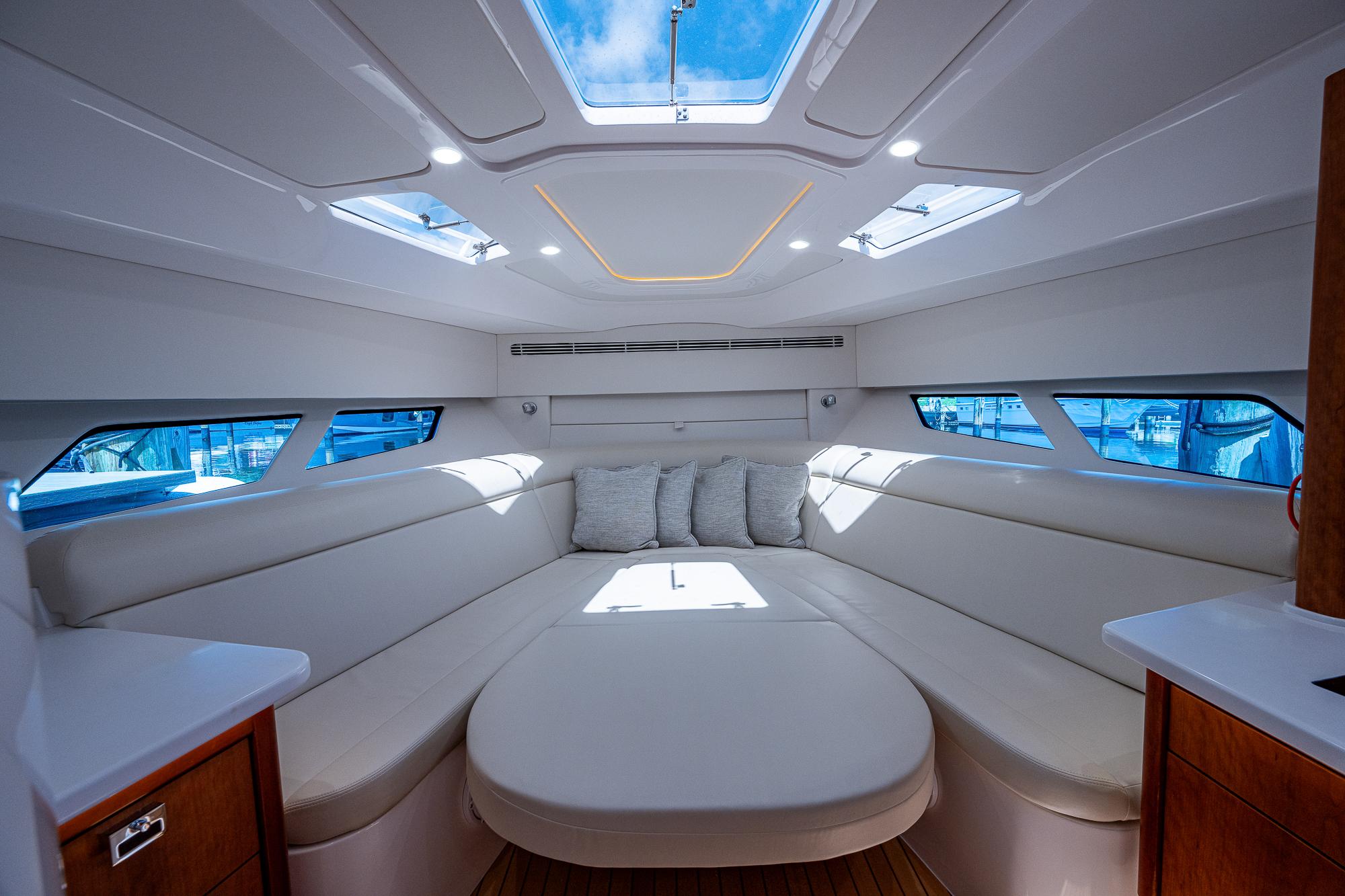 Used 2020 Intrepid 477 Evolution