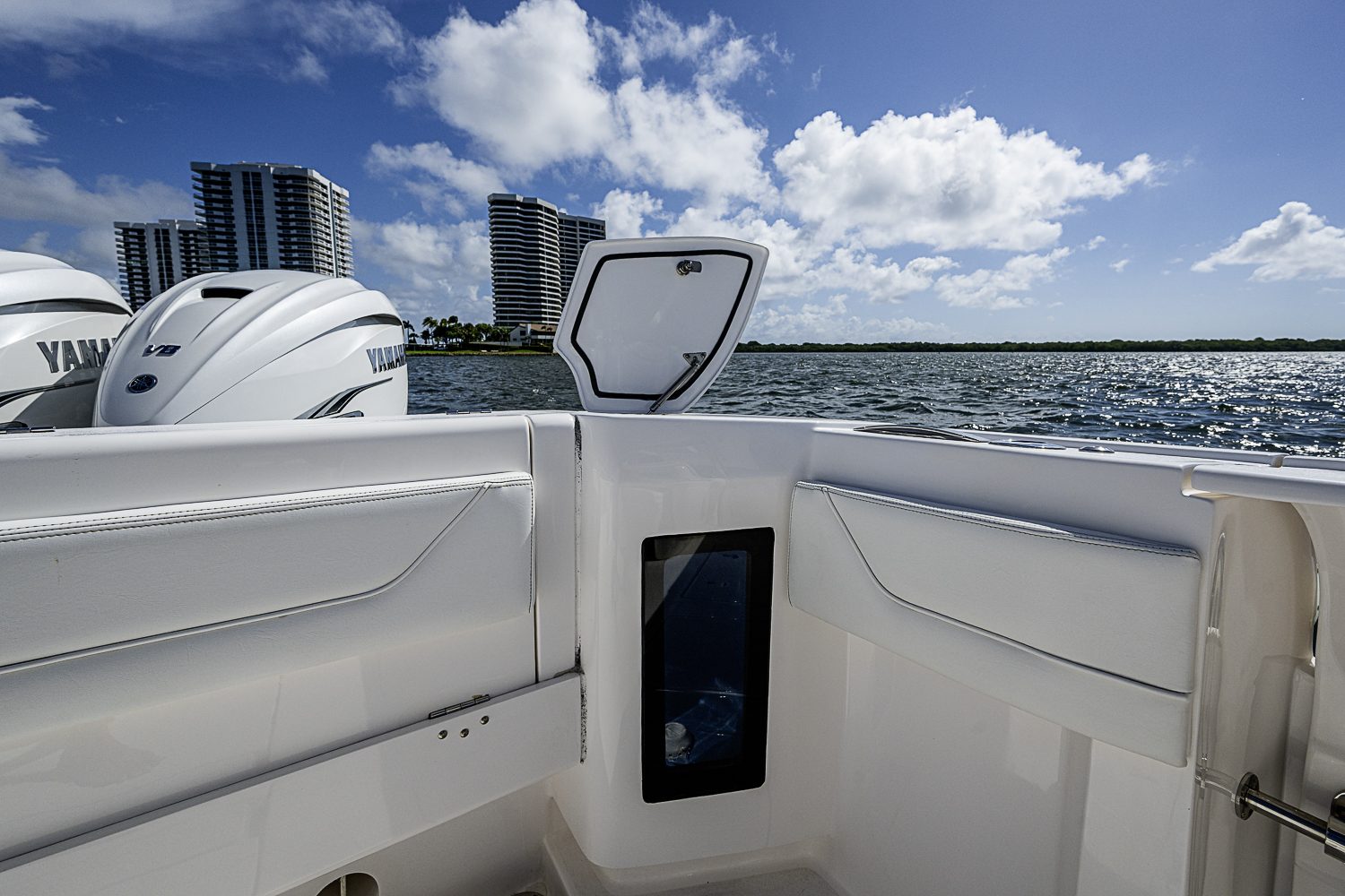 Used Intrepid 345 Nomad FE