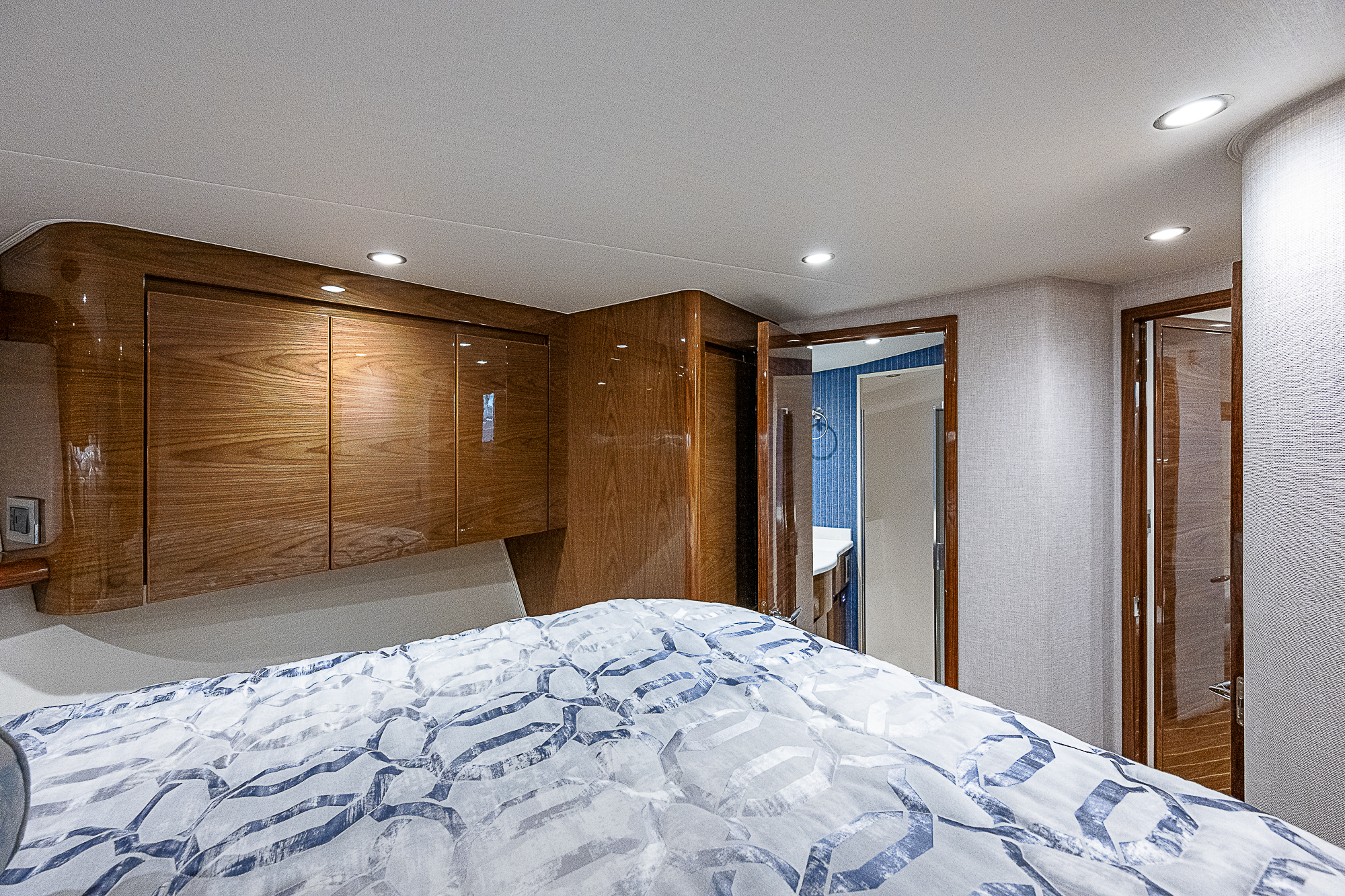 Used | 2023 Viking 54 Open