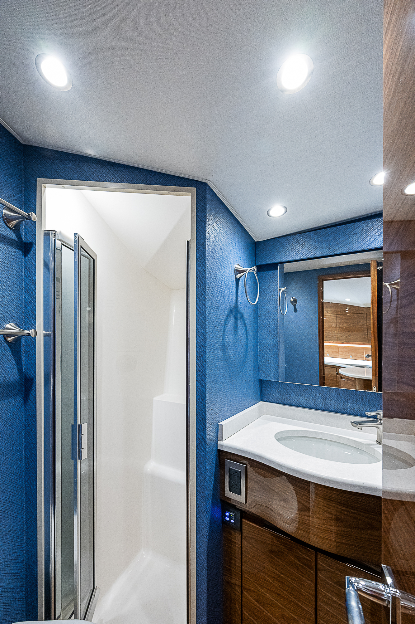 Used | 2023 Viking 54 Open