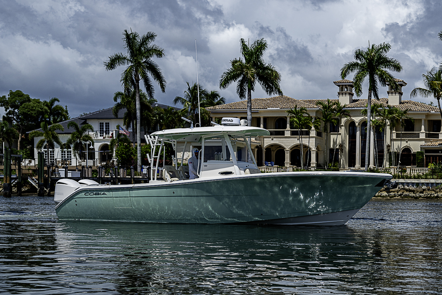 Used 2019 Cobia 320 Center Console