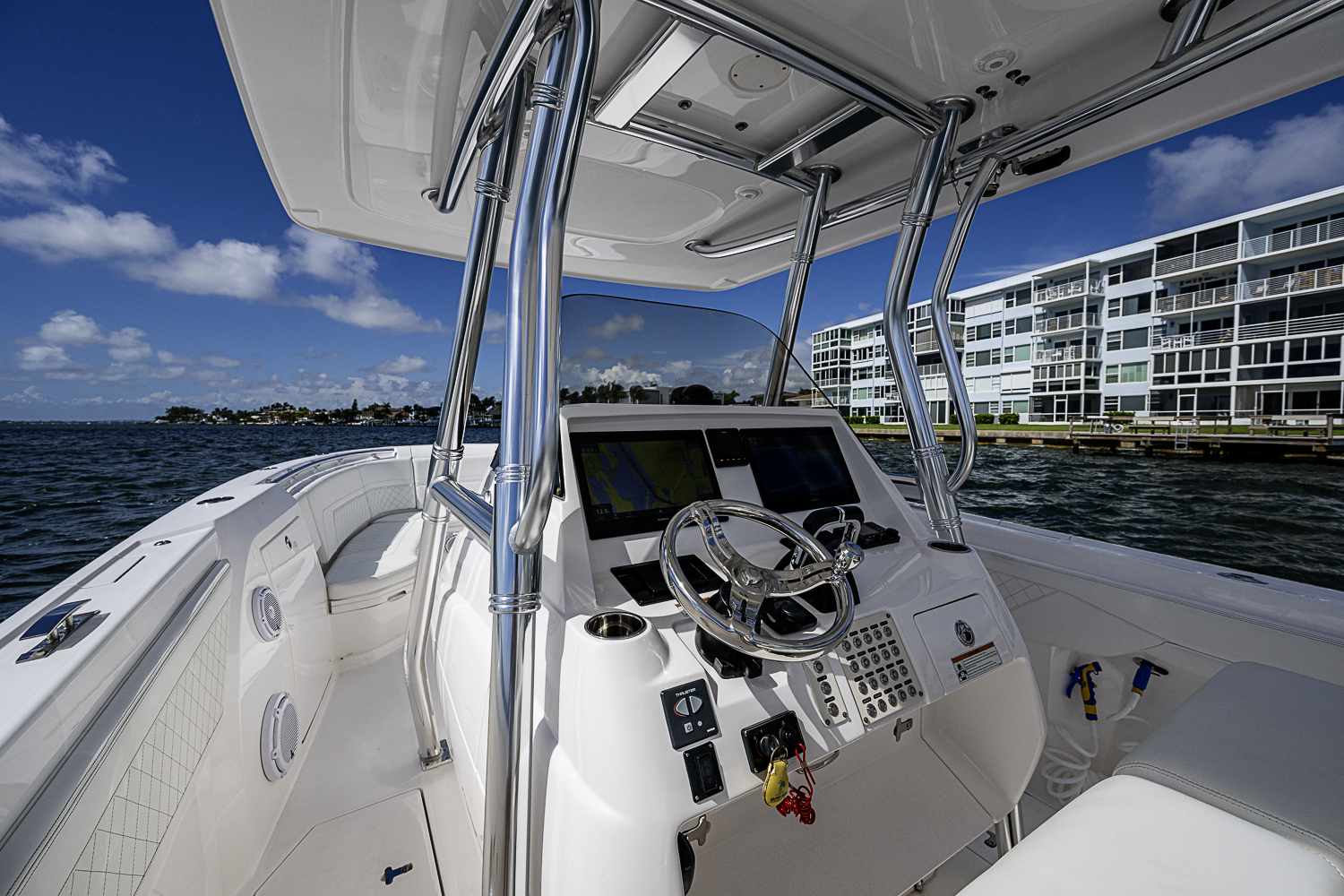 Used Intrepid 345 Nomad FE