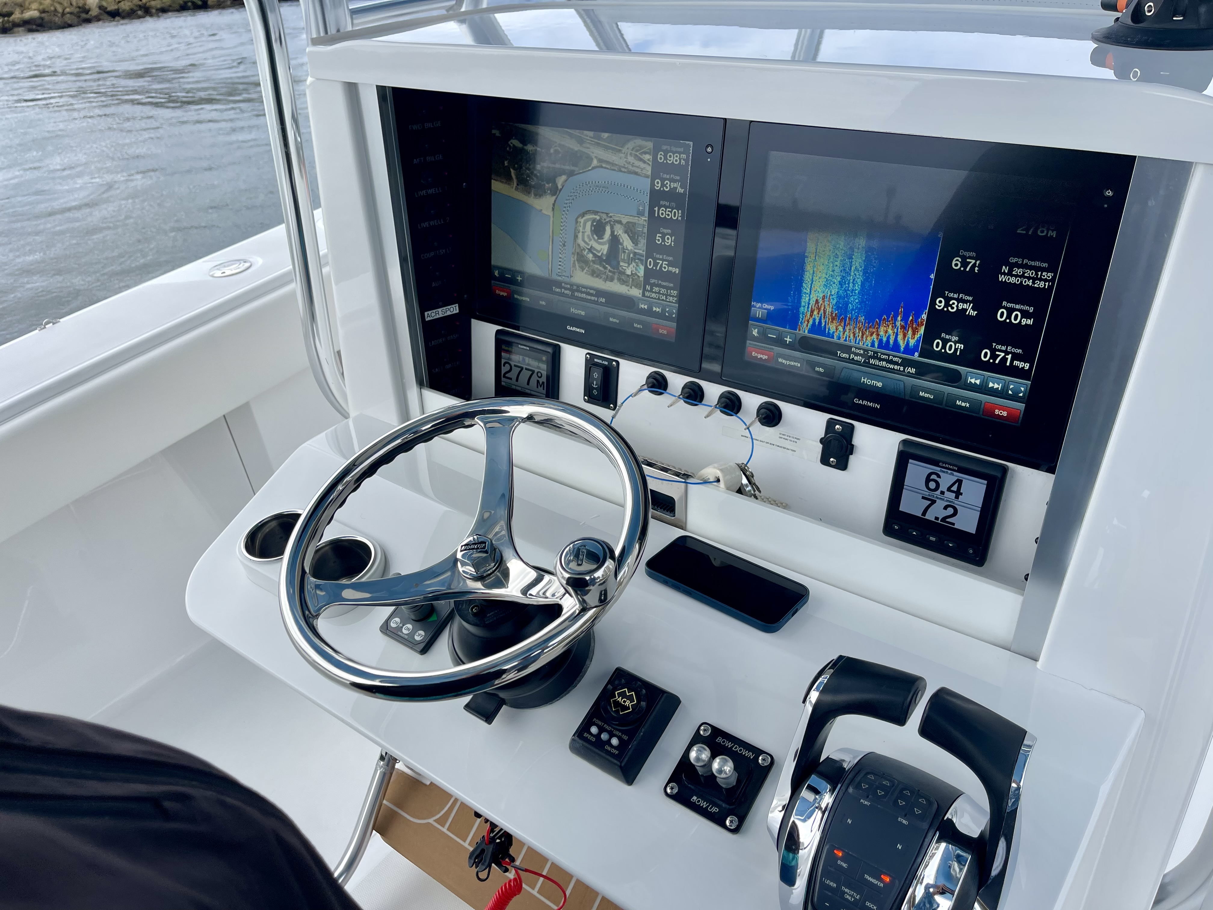 Used 2016 Bahama 41 Open