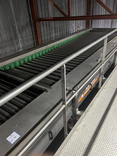 Used 2019 allround Roller grader table and holding hoppers