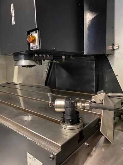 Usato CENTRO DI LAVORO VERTICALE DOOSAN DNM500