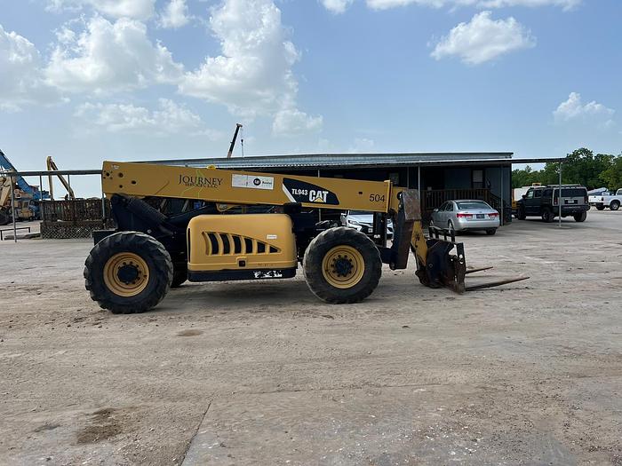Used 2010 CAT TL943 TELEHANDLER