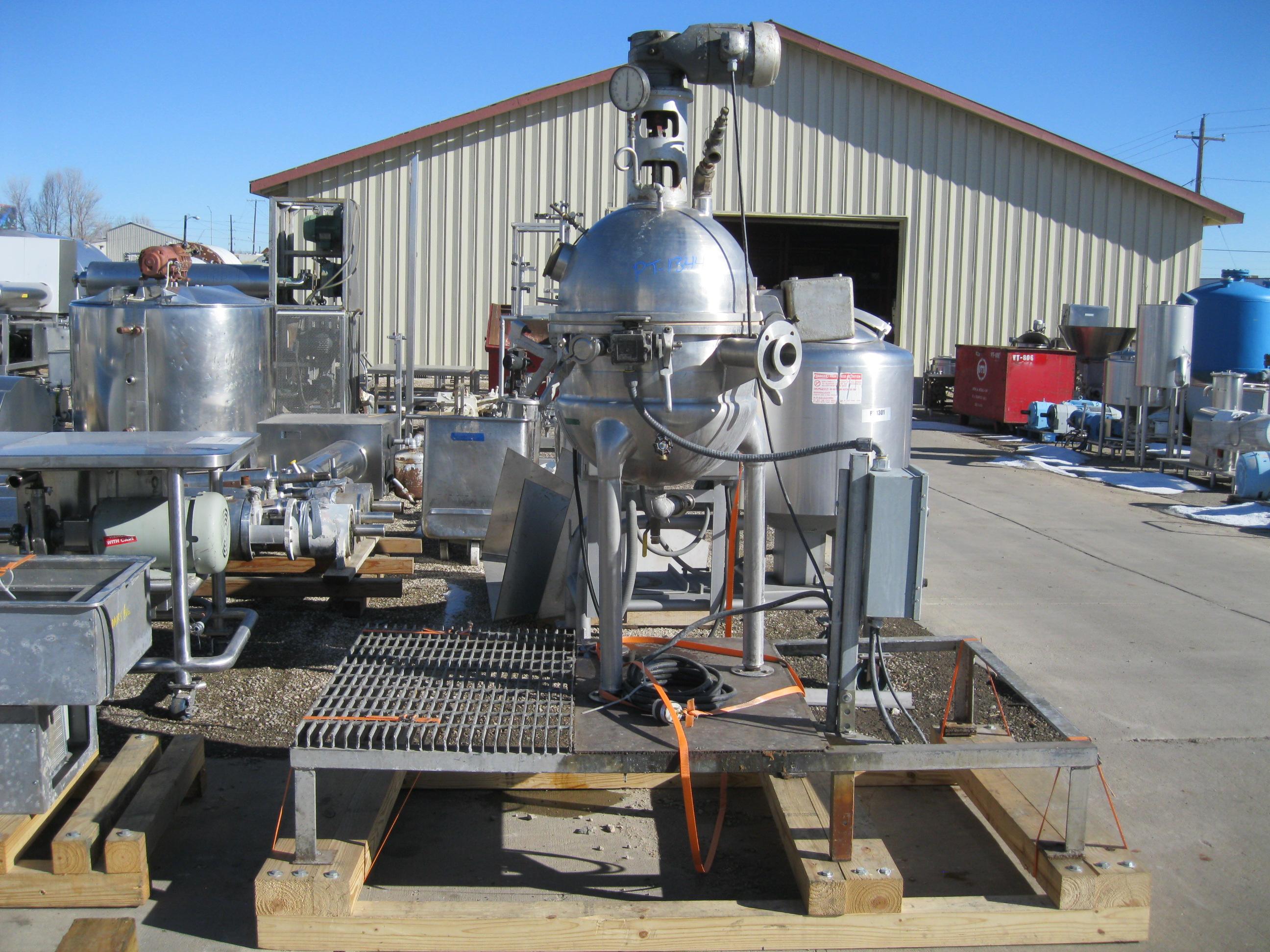 Usado 15 GALLON HAMILTON PRESSURE TANK