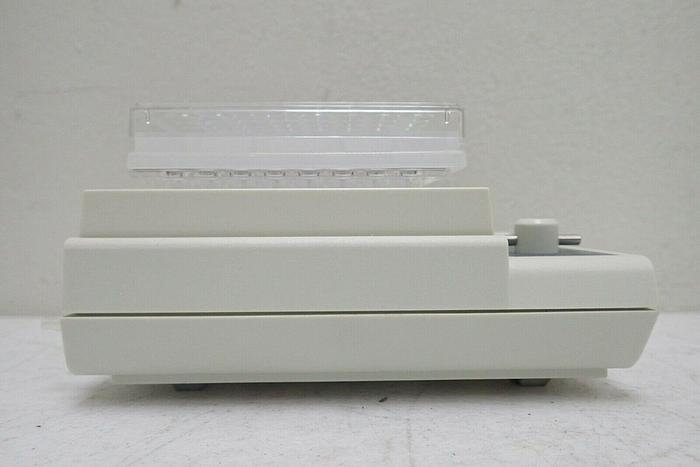 Used Millipore MultiScreen Vacuum Manifold Control with Manual