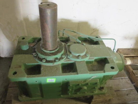 Used 100 HP Sumitomo Paramax 7 Gear Reducer
