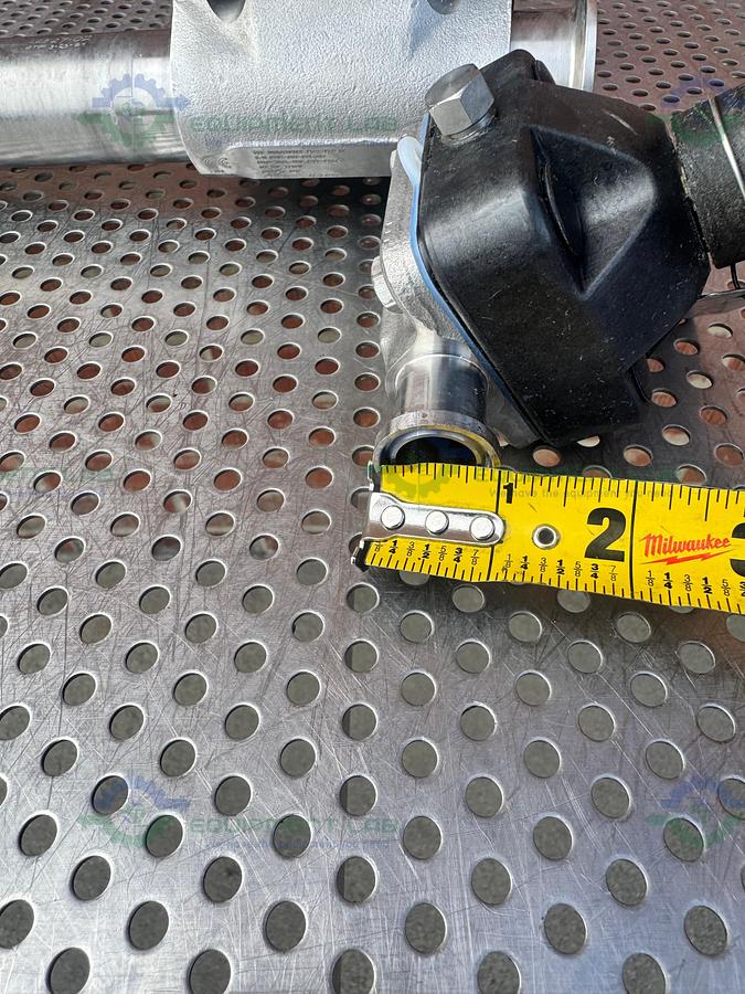 Used 2- ITT Pure Flo RA0.5MAX Diaphragm Valve w/ 1" to 1/2" Sanitary Fitting