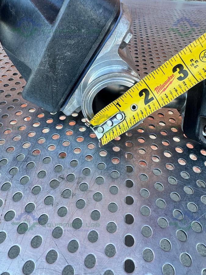 Used 2- ITT Pure Flo  RA25MAX Diaphragm Valve w/ 1 1/2" to 3/4" Sanitary Fitting