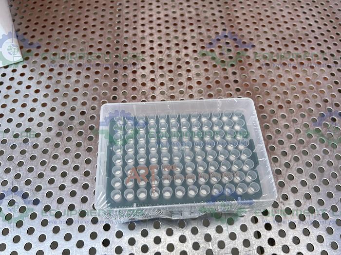 Used Art  2769-HR 200 Soft Fit Pipet Tips 200 uL