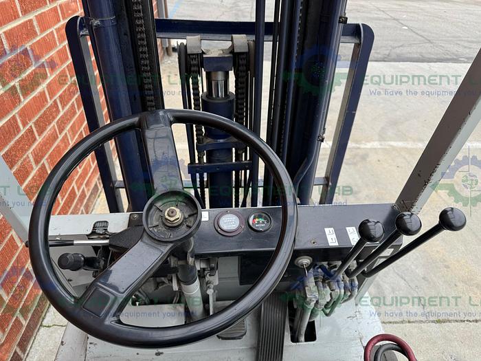 Used Komatsu  FB15M-2 Electric Forklift 3000 Pound Capacity w/ Charger