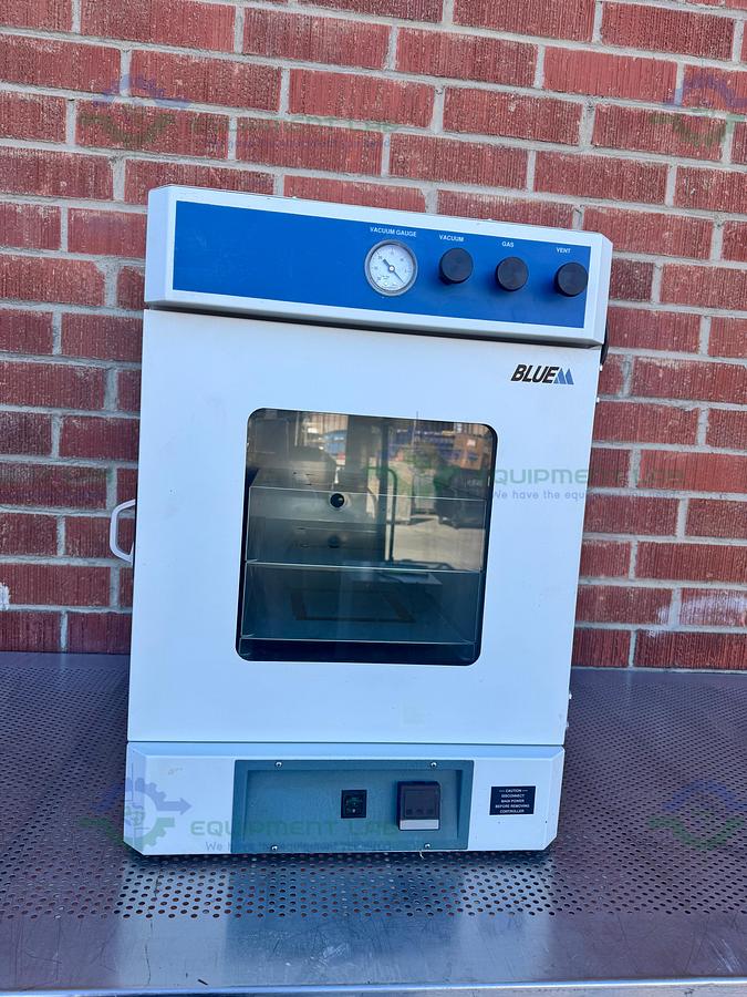 Used Lindberg / Blue M VO1218A Vacuum Oven 6° to 260°C, 1.5 cu. ft.