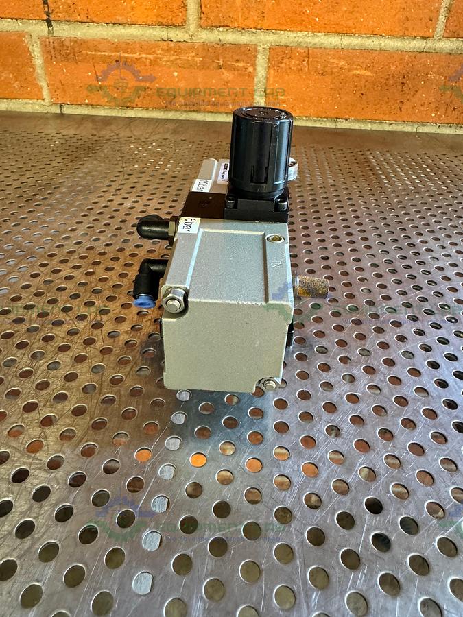 Used SMC EVBA1110-F02  Pneumatic Booster Regulator / Booster Cylinder  0.1-1.0 MPa