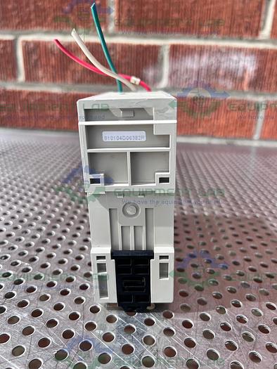 Used Idec  PS5R-SE24 Power Supply 90 Watts, 100-240 VAC