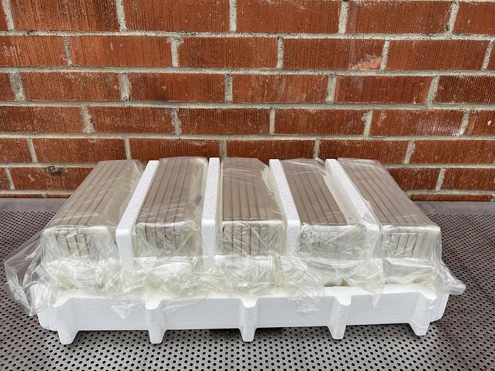 Box of 10 - Thermo  140004 Sterile Nunc Cell Factory 4 Chamber  PS 2,528 cm2