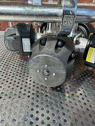 Used 5 ITT Pure Flo Advantage Stainless Steel Diaphragm Valve w/ 1" Sanitary Fitting