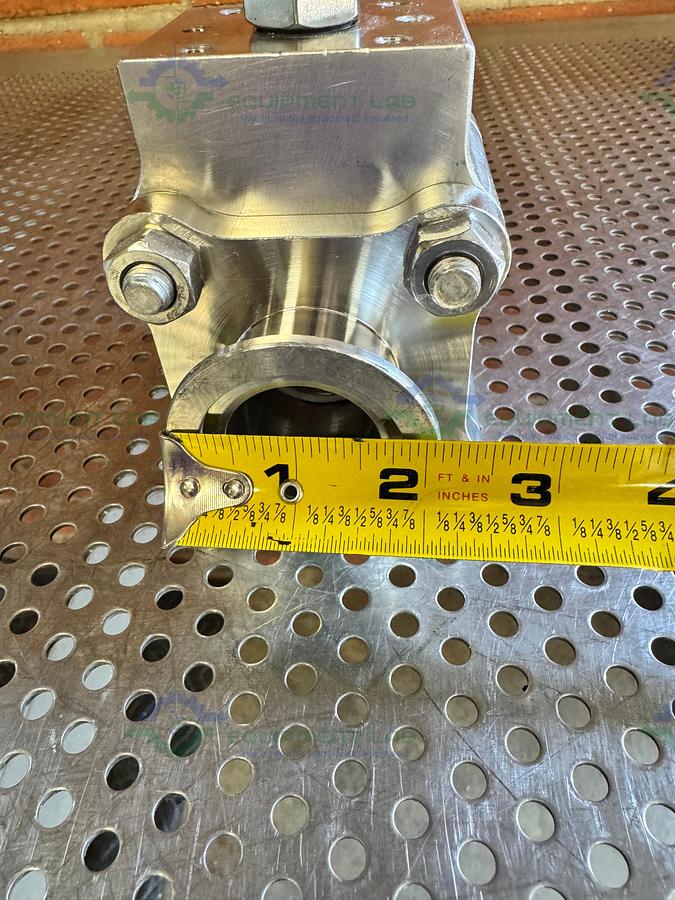Used Unknown Brand Stainless Steel Ball Valve w/ KF40 Vacuum Fitting
