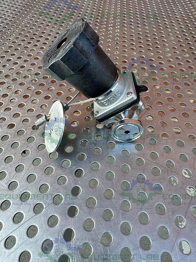 Used ITT Pure Flo .25-316L-RA20MAX-CWP150 Diaphragm Valve w/ 1/4" Sanitary Fittings