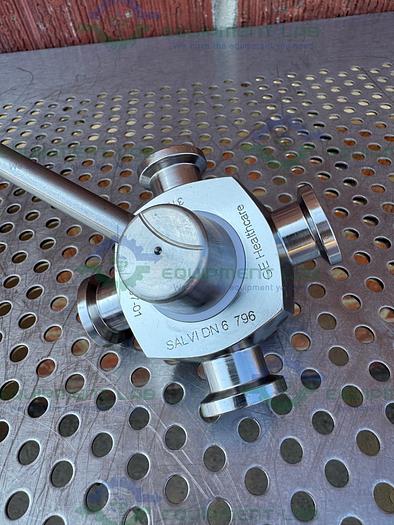 Used GE Healthcare Salvi DN6 796 4-way 316 Valve 18-5757-01 w/ 1.2" Sanitary Fitting