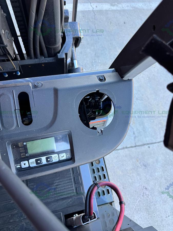 Used Toyota 8FBCU25 Electric Forklift 5000 lbs Capacity 4 Stage Mast w/ Charger