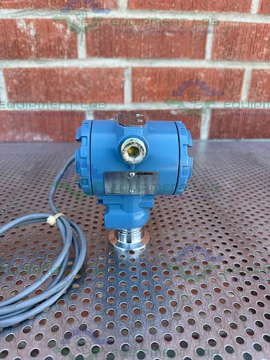 Used Rosemount 2090FG2S2DE1Q4 Pressure Transmitter 0 to 150 PSI w/ 2" Fitting