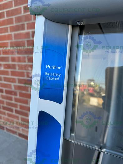 Used Labconco 3780101 Logic Biosafety Cabinet 4 Ft Class II Type A2 w/ Hydraulic Legs