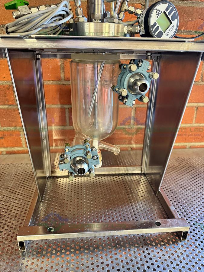 Used BuchiGlasUster Jacketed 0.8 Liter Glass Reactor, 6 Bar w/ Impeller