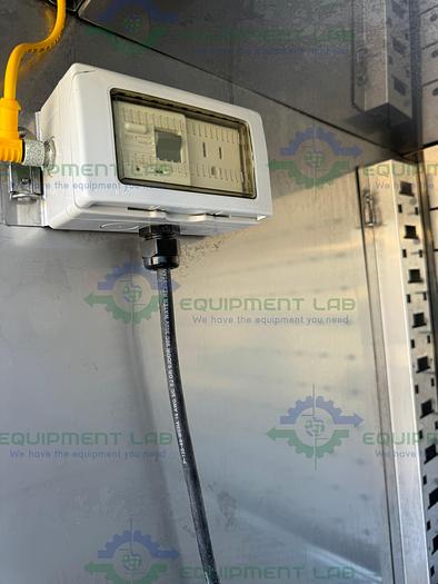 Used Caron 7401-33-1 CO2 Reach In Incubator 115V, 30 Cu. Ft.,  60°C, 33 Cu, Ft.