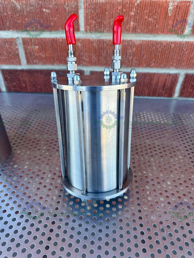 Bee International Mini DeBee High Pressure Homogenizer, 45,000 PSI/ 3,100 Bar