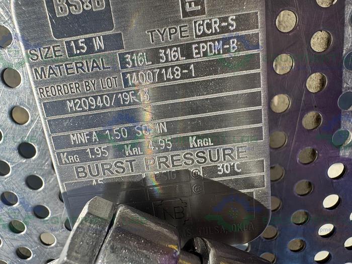 Used BS&B GR-C Safety Head 1 1/2" Fitting w/ 45 PSIG Rupture Disc, 1" Tee Fitting