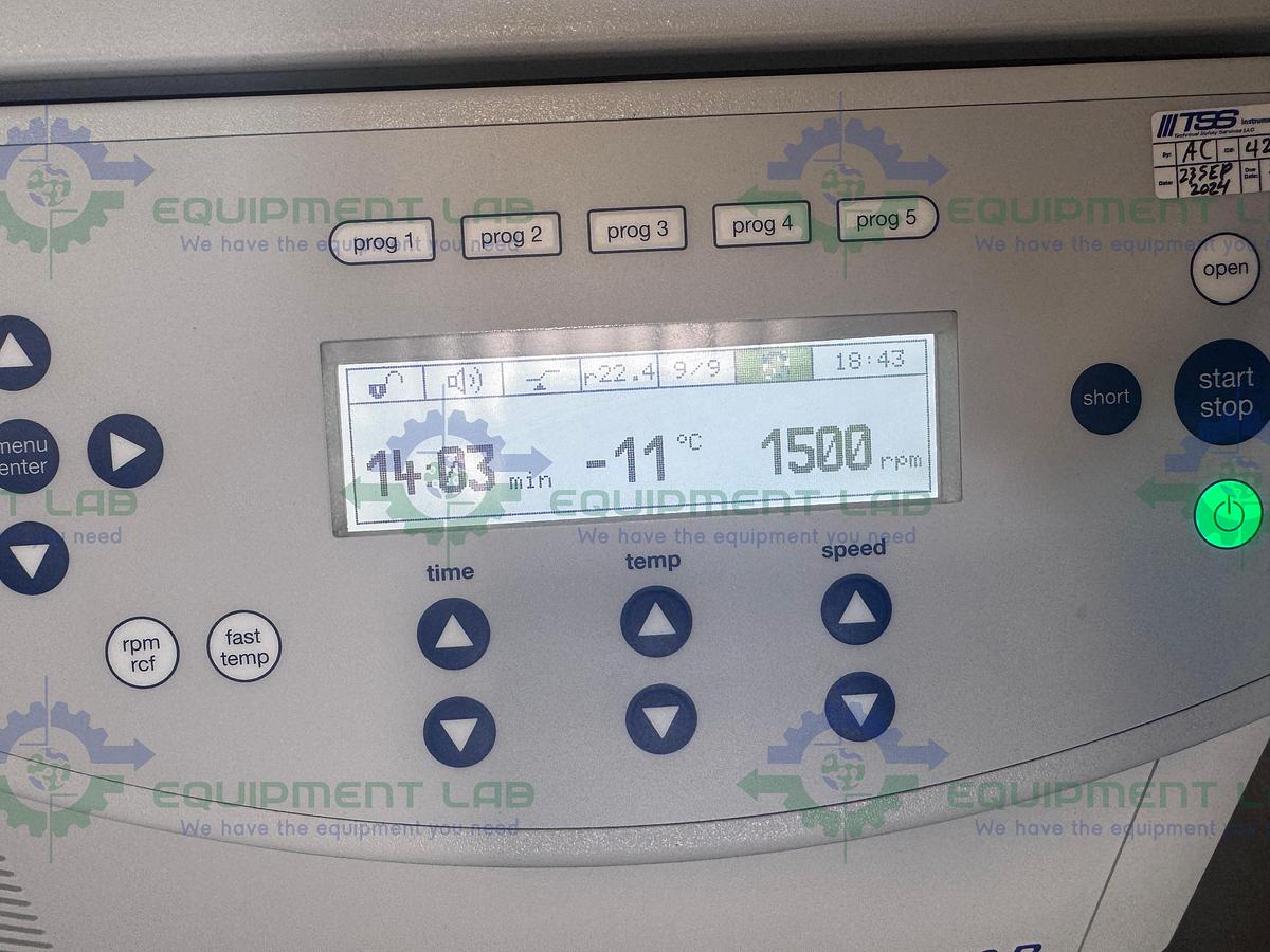 Used Eppendorf 5920 R Refrigerated Centrifuge w/ S-4X Universal Rotor 4500 RPM