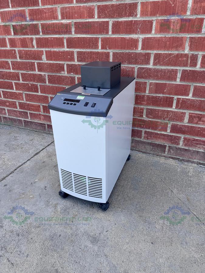 Used Fluke 7380 Ultra Low Temperature High Precision Circulating Bath -80 to 100°C