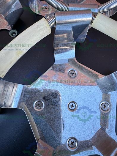 Used New Brunswick  Innova 42 Shaker  Platform 18" x 18" w/  Flask Holders