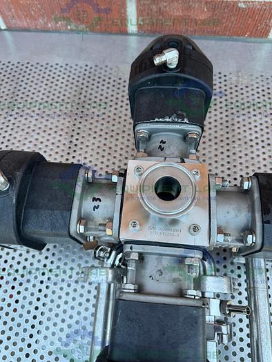 Used 4 ITT Pure Flo Advantage Stainless Steel Diaphragm Valve w/ 1" Sanitary Fitting