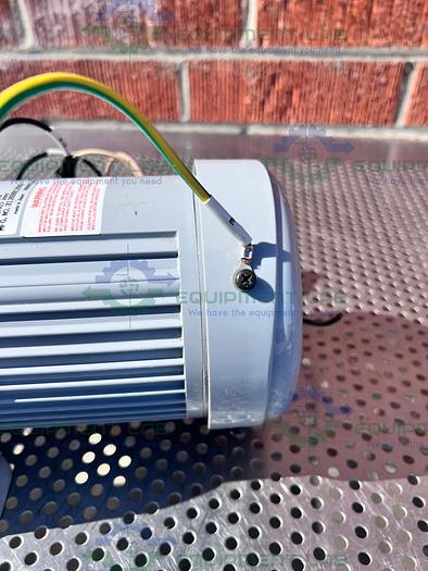 Used Nissei Corp GTR  G3LM-28-60T040WX Induction Motor 3 PH, 400W, 4P, Ratio 60:1