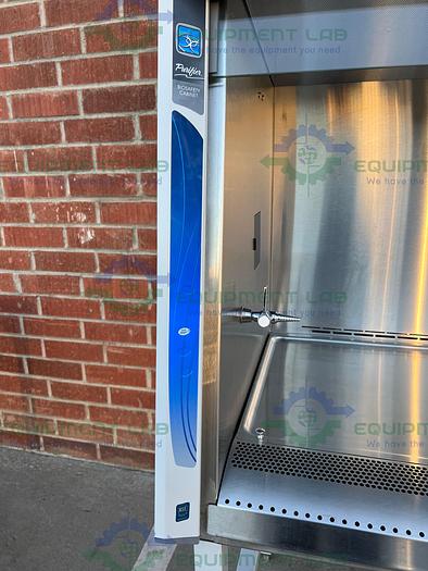 Used Labconco 302611100 Class II Type A2 Logic + Biological Safety Cabinet 6 Ft, 115V