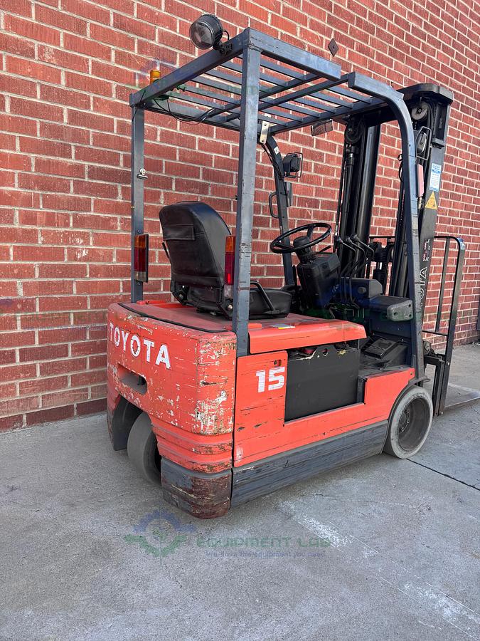 Used Toyota 5FBEC15 Electric Forklift  3000 lbs Capacity 3 Stage Mast